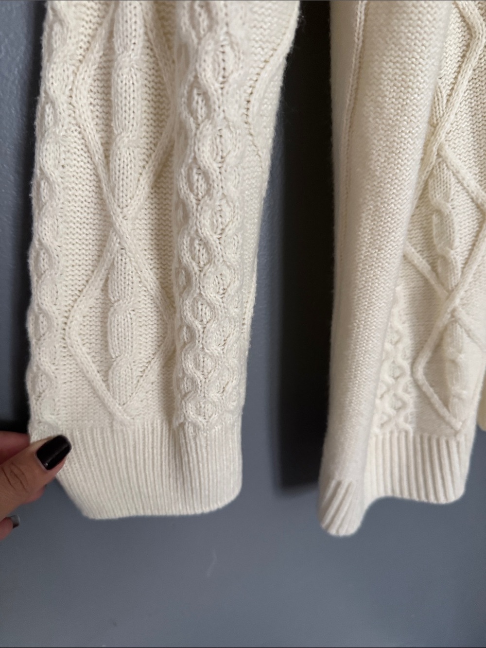 dip Cream Cable Knit V-Neck Button Cardigan - Picture 3 of 6